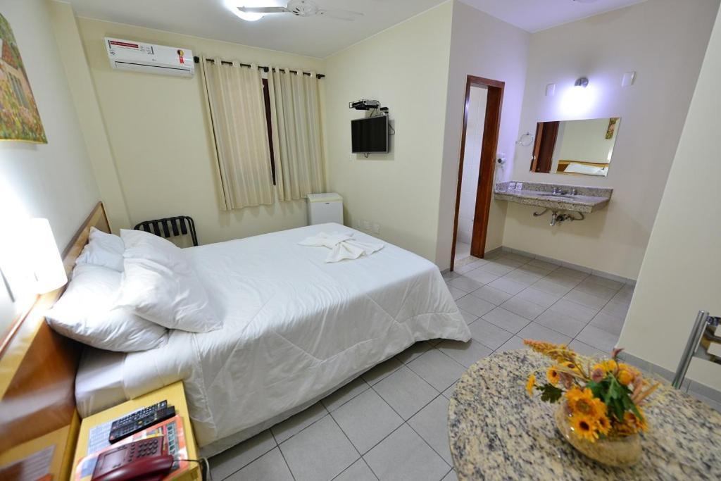Vind'S Plaza Hotel Caratinga Экстерьер фото